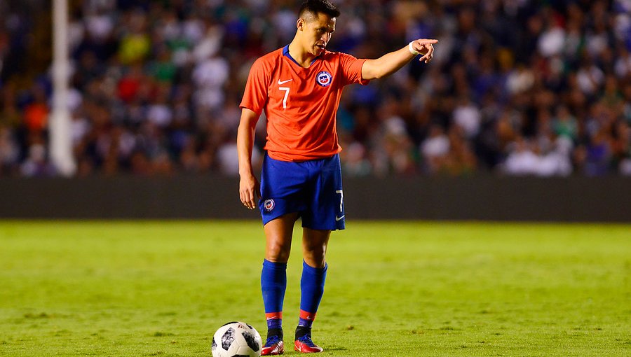 Alexis Sánchez viajará a disputar la Copa América, pero es duda para el debut