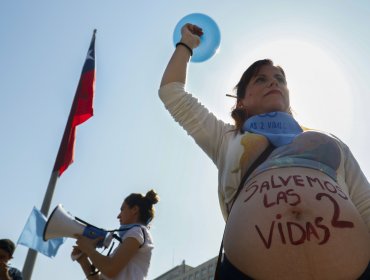 Más del 50% de obstetras públicos no realizaría abortos en casos de violación
