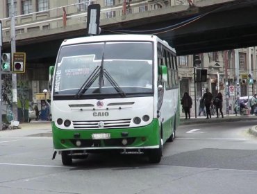 Conductores llegan a acuerdo con Viña Bus y levantan "paro de advertencia" de líneas 205 y 403