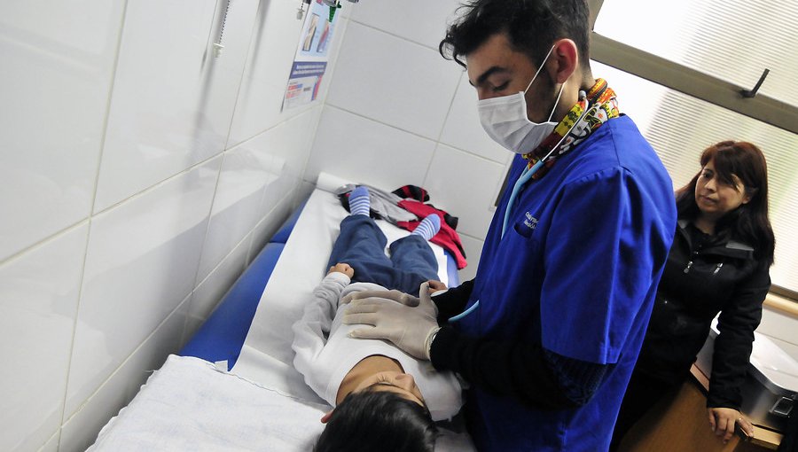 Plantean adelantar las vacaciones de invierno si aumentan las enfermedades respiratorias