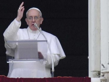 Papa Francisco arremete contra el aborto: "No es lícito destruir la vida ni experimentar con ella"