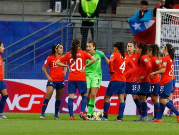 Pese a la derrota, la Roja femenina se llenó de elogios tras su debut en el Mundial de Francia