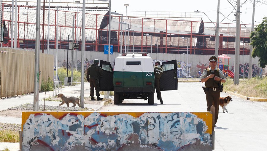 Hombre resulta con heridas graves tras enfrentarse a tiros con Carabineros en La Legua