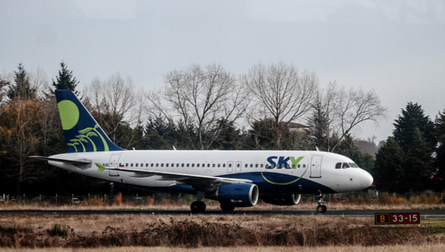 Vuelo Osorno - Santiago debió aterrizar de emergencia en aeropuerto de Concón