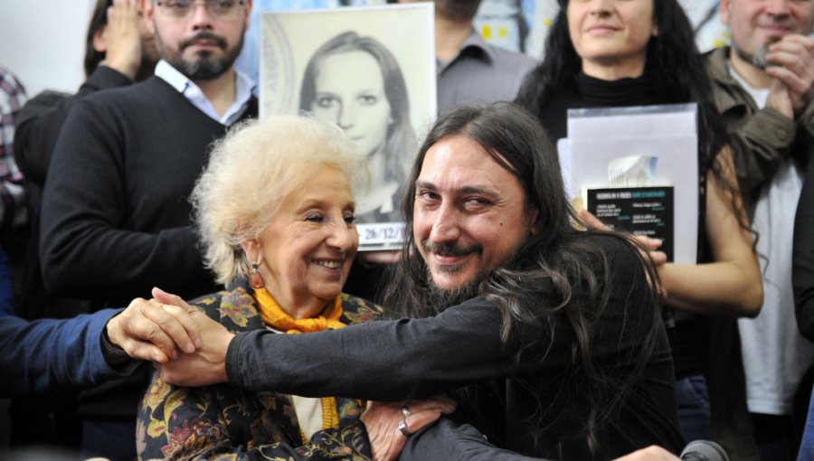 Abuelas de Plaza de Mayo dieron a conocer la identidad del 130º nieto desaparecido en dictadura