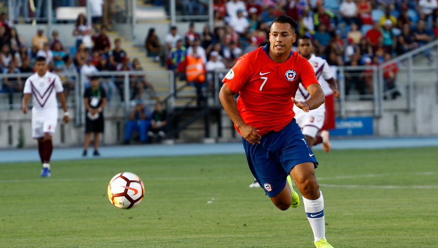 Iván Morales reemplazaría a Nicolás Castillo para la Copa América