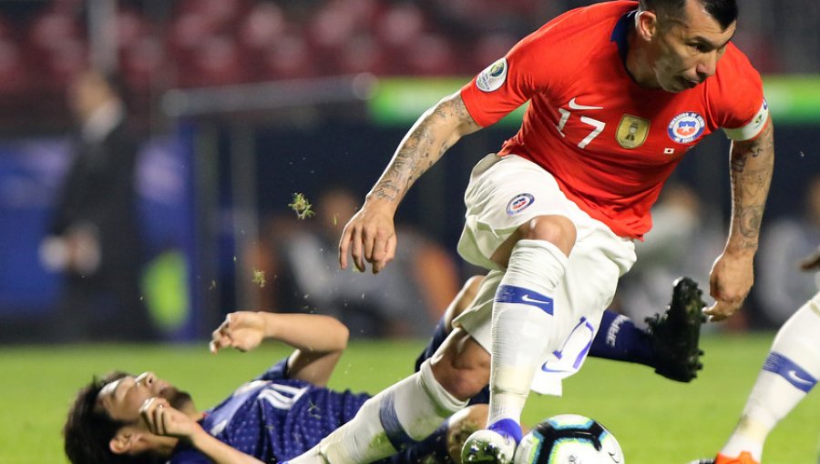 Gary Medel y falencias defensivas: "Lo importante es que no nos metan goles"