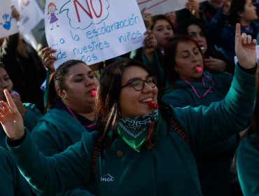 Trabajadores de la educación parvularia marcharon en Valparaíso contra dos proyectos del Gobierno