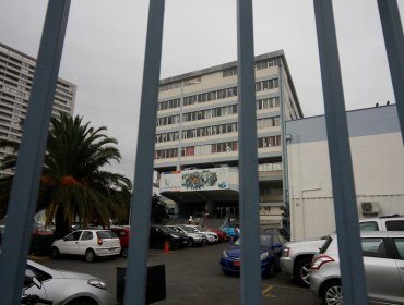 Fuera de riesgo vital: Bebé que cayó desde segundo piso en Valparaíso evoluciona favorablemente