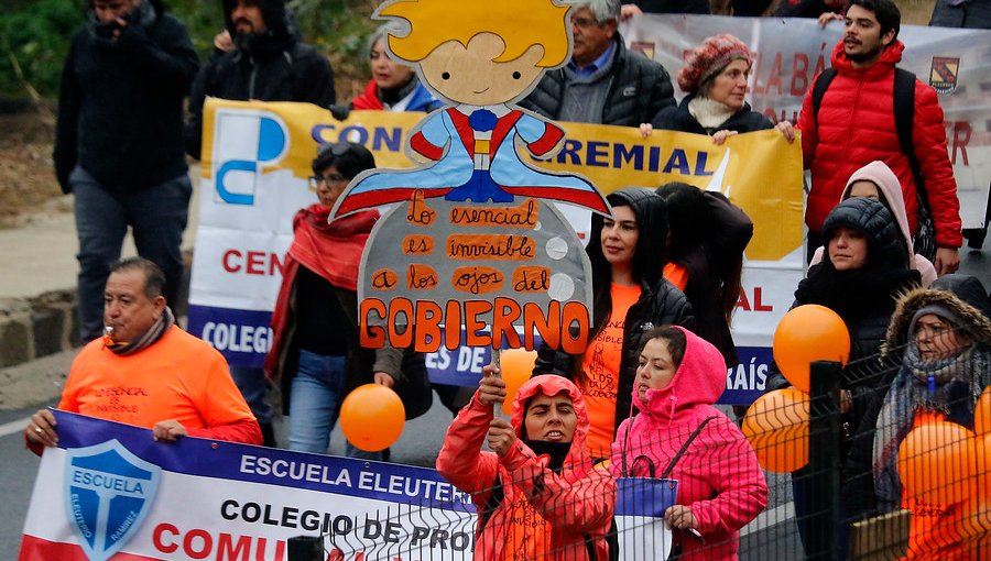 'La Profe Mami': Profesoras de Valparaíso le dedicaron una canción a la ministra Cubillos