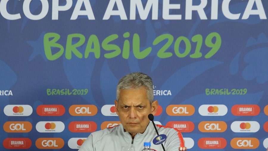 Reinaldo Rueda no descartó a Arturo Vidal: "Hay que evaluar y no correr riesgos"