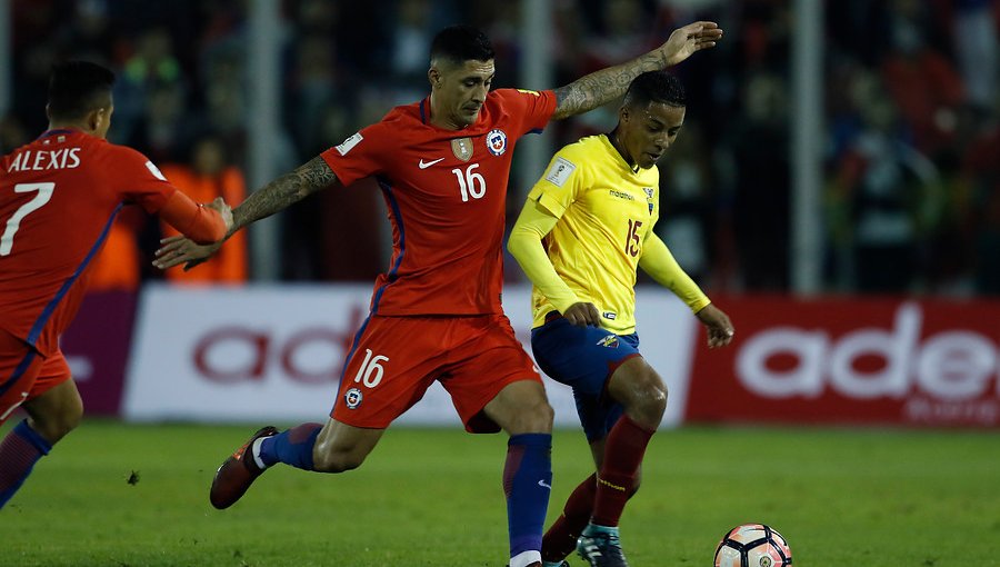 'Tucu' Hernández sería titular ante Ecuador en desmedro de Fuenzalida por Copa América