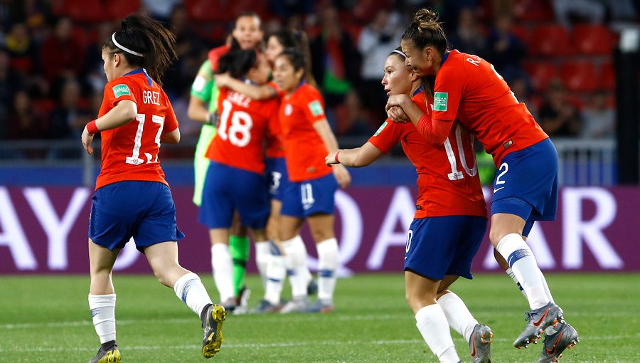 La Roja femenina ganó a Tailandia, rozó la hazaña, pero quedó eliminada del Mundial