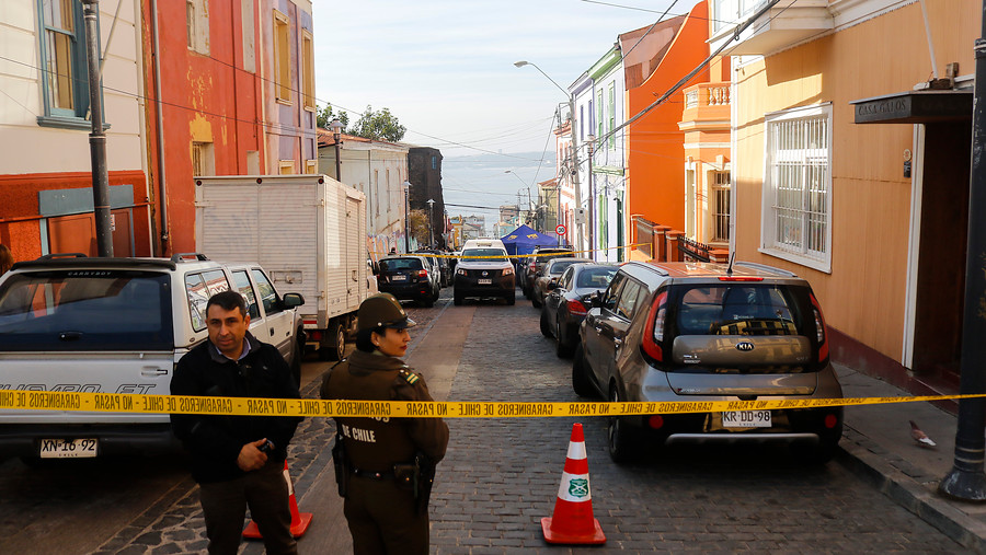 Sensación de inseguridad se apodera de vecinos y comerciantes del cerro Alegre