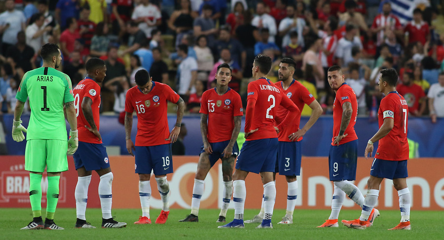 El uno a uno de Chile: Una desconcentración le costó la derrota a la Roja frente a Uruguay