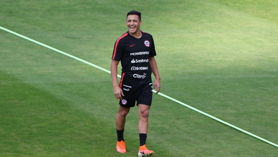 La Roja entrenó pensando en Colombia, Jara y 'Tucu' Hernández podrían ser titulares