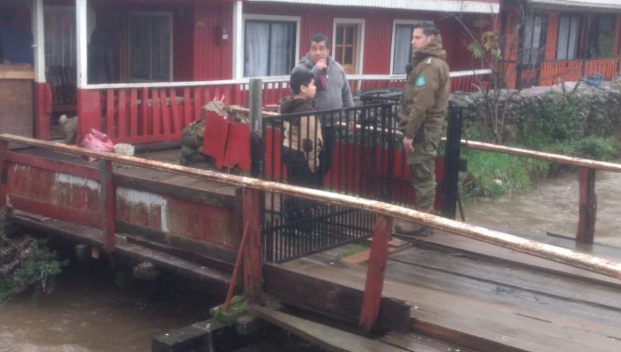 Intendencia del Biobío declara Alerta Roja en Cañete por riesgo de desborde del río Leiva