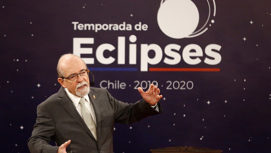 José Maza intentará batir récord Guinness con charla sobre el eclipse en La Serena
