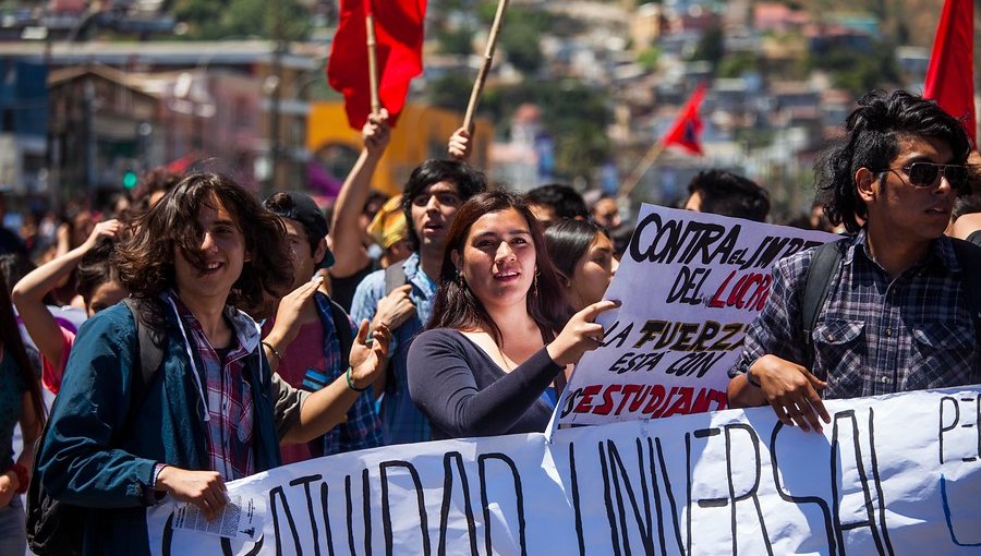Gobierno buscará que estudiantes que pierdan gratuidad no paguen todo el arancel