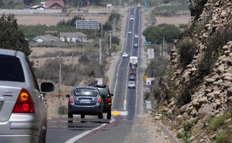 Rutas de la región de Coquimbo presentan tráfico normal en vísperas del eclipse solar