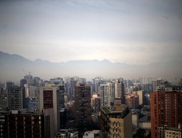 Intendencia declaró alerta ambiental para este martes en la región Metropolitana