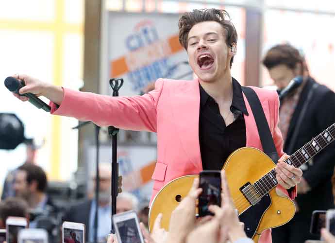 Harry Styles podría interpretar a Elvis Presley en película biográfica