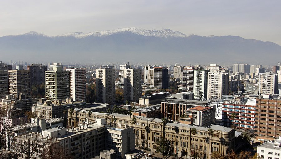 Malas condiciones de ventilación obligan a decretar nueva Alerta Ambiental en la región Metropolitana