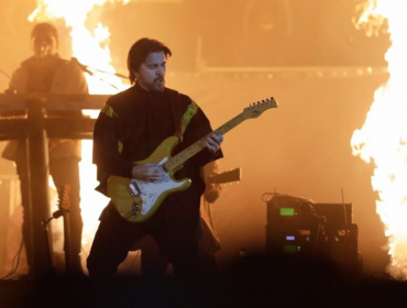 Juanes sorprendió a sus fans interpretando «Seek and destroy» de Metallica