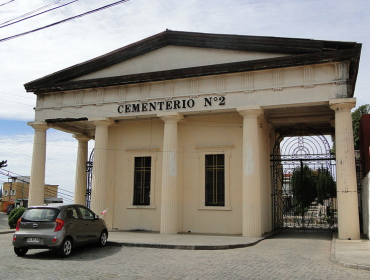 Aumenta la preocupación en Valparaíso por decapitación de esculturas en cementerio