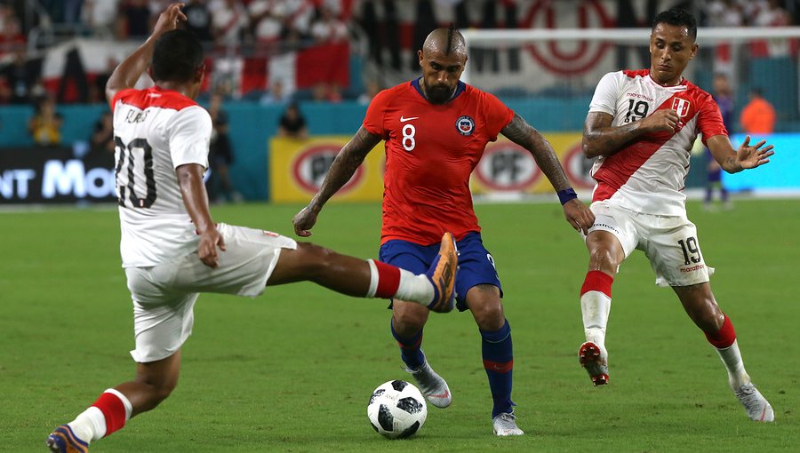 Chile presenta supremacía en duelos por semifinales de Copa América ante Perú