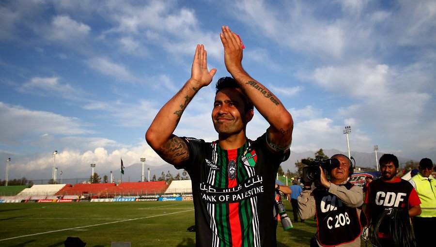 Palestino anunció que Luis Jiménez no seguirá en el club y partiría al fútbol árabe