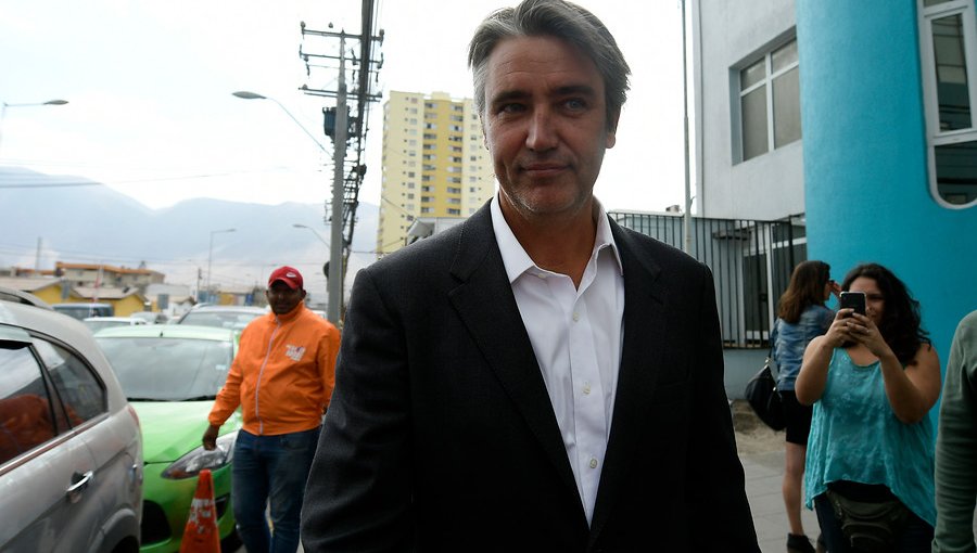 Condenan a hombre que le propinó fuerte golpiza al ex senador Fulvio Rossi en paseo de Iquique