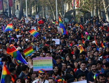 Movilh anuncia la primera Marcha del Orgullo en Valparaíso para este sábado