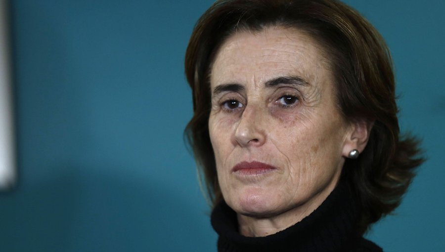 Ministra Cubillos: "Los padres han sido los grandes ausentes del debate público"