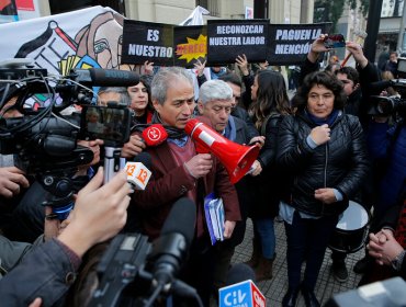 Profesores votarán este miércoles si aprueban o rechazan la última oferta del Gobierno