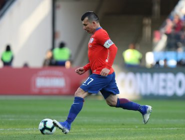 Gary Medel citó a Dalí ante las críticas recibidas por su expulsión contra Argentina