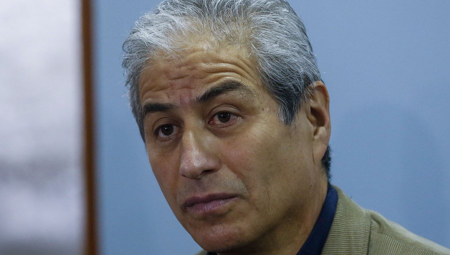 Mario Aguilar reiteró el llamado a deponer el paro de profesores