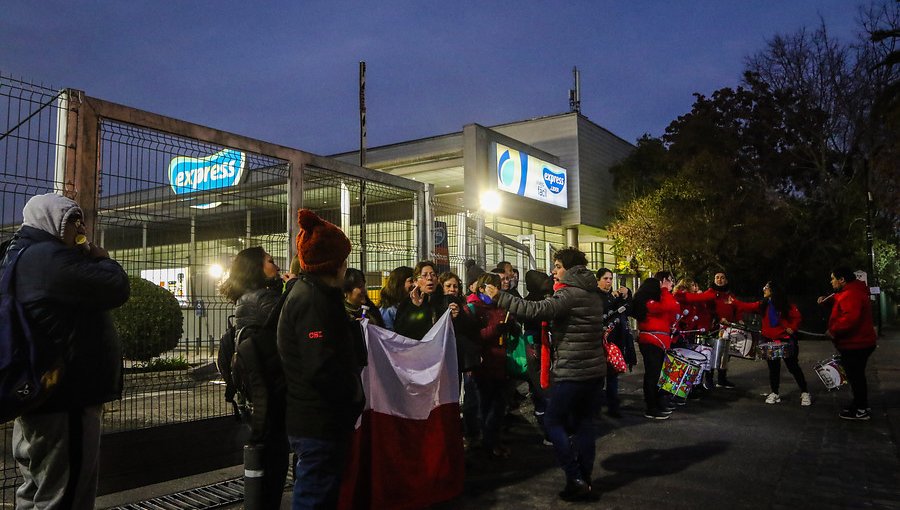 Gobierno pidió al sindicato y a Walmart retomar las conversaciones