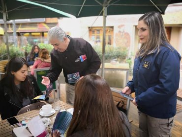 Autoridades y Policías de Valparaíso entregan recomendaciones a turistas en la previa a las vacaciones de invierno