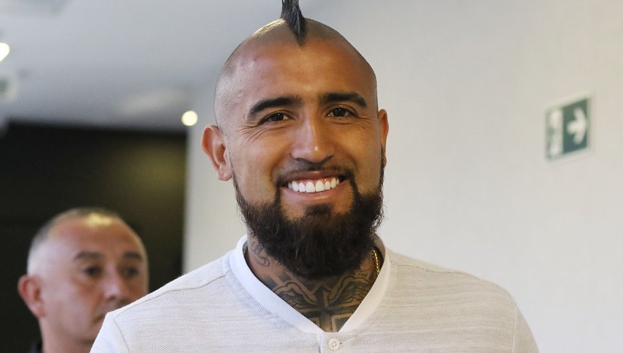 Arturo Vidal escribió un cariñoso mensaje en redes sociales a niño que lo dibujó