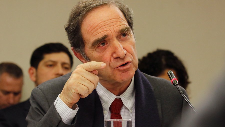 Hernán Larraín negó acusaciones del diputado Saffirio por informe de la PDI