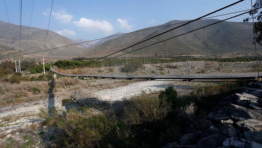 Obras Públicas compra derechos de agua y asegura abastecimiento de agua potable rural en Petorca