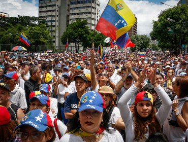 Gobierno y oposición de Venezuela acuerdan instalar una mesa de negociación permanente