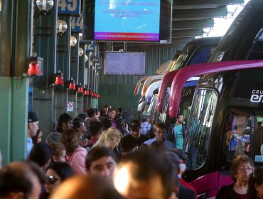 Fenabus estima que 1.200.000 pasajeros viajarán este fin de semana por vacaciones