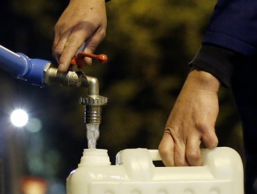 Suspenden suministro de agua potable en Osorno por presencia de combustible