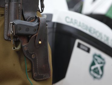 Hombre intentó degollar a su madre en San Bernardo: Carabineros impidió el hecho con disparos