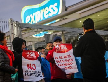 Walmart acusa “actos de violencia” por parte de trabajadores en huelga