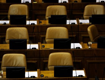 Senadores y Diputados se tomaron el interferiado de este lunes y suspendieron sesiones