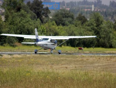 Pasajeros acusan a ATA por vuelos fallidos desde Juan Fernández: aerolínea anunció querellas