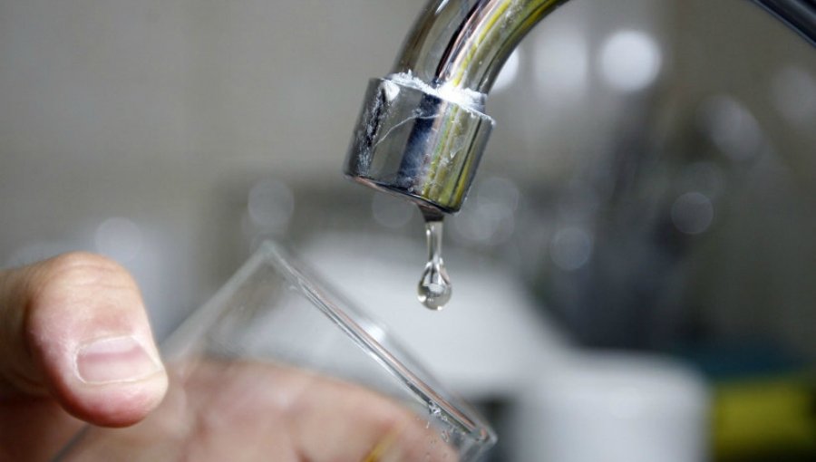 Essal no cumplió compromiso de reposición total del agua potable en Osorno